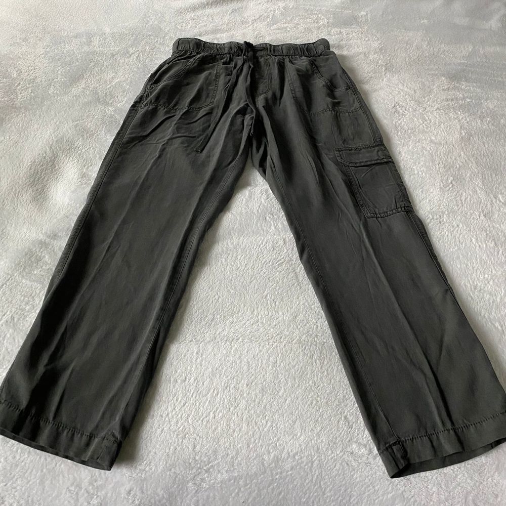 Originally$119.SanctuaryGrayDiscoverer CargoPants SizeXL, Runs small listed as L